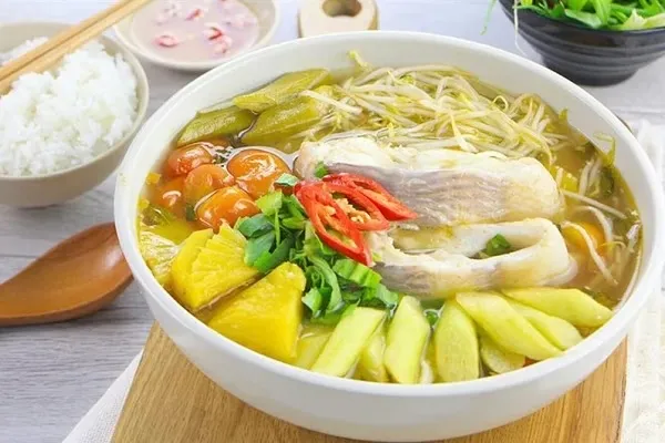 Món canh chua cá diêu hồng