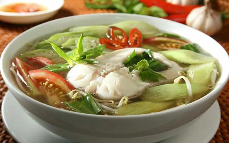 Canh cá dọc mùng ngon