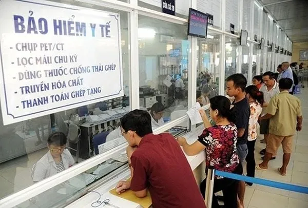 Kể từ 11/2024: Ai có thẻ BHYT khi đi khám bệnh được hưởng thêm nhiều quyền lợi, biết kẻo thiệt