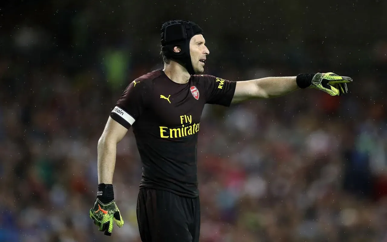 Emery chọn Cech thay vì Leno, công bố danh sách 5 thủ lĩnh - Bóng Đá