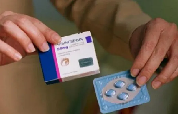 Bé gái 10 tháng tuổi duy trì sự sống bằng thuốc Viagra