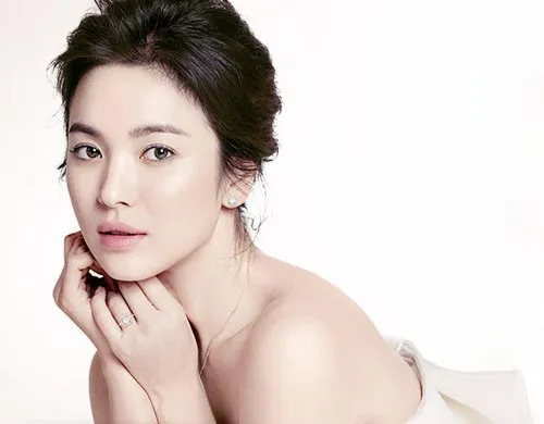 Song Hye Kyo đẹp không tỳ vết nhờ nguyên liệu có sẵn rẻ tiền