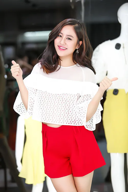 van mai huong2