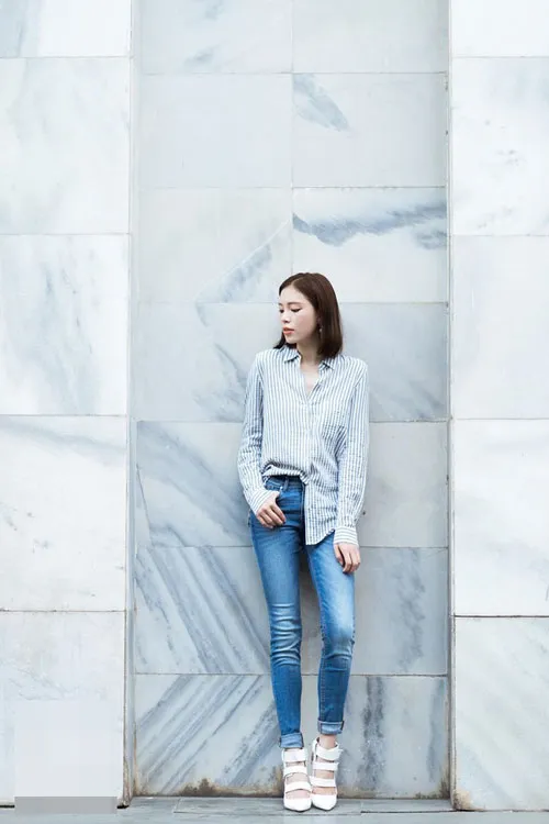 Kết hợp thanh lịch và cuốn hút với 4 kiểu quần jeans xanh