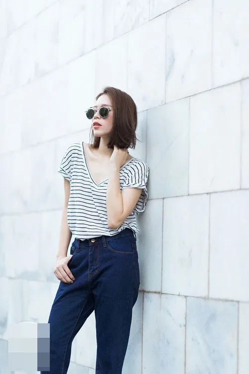 Kết hợp thanh lịch và cuốn hút với 4 kiểu quần jeans xanh