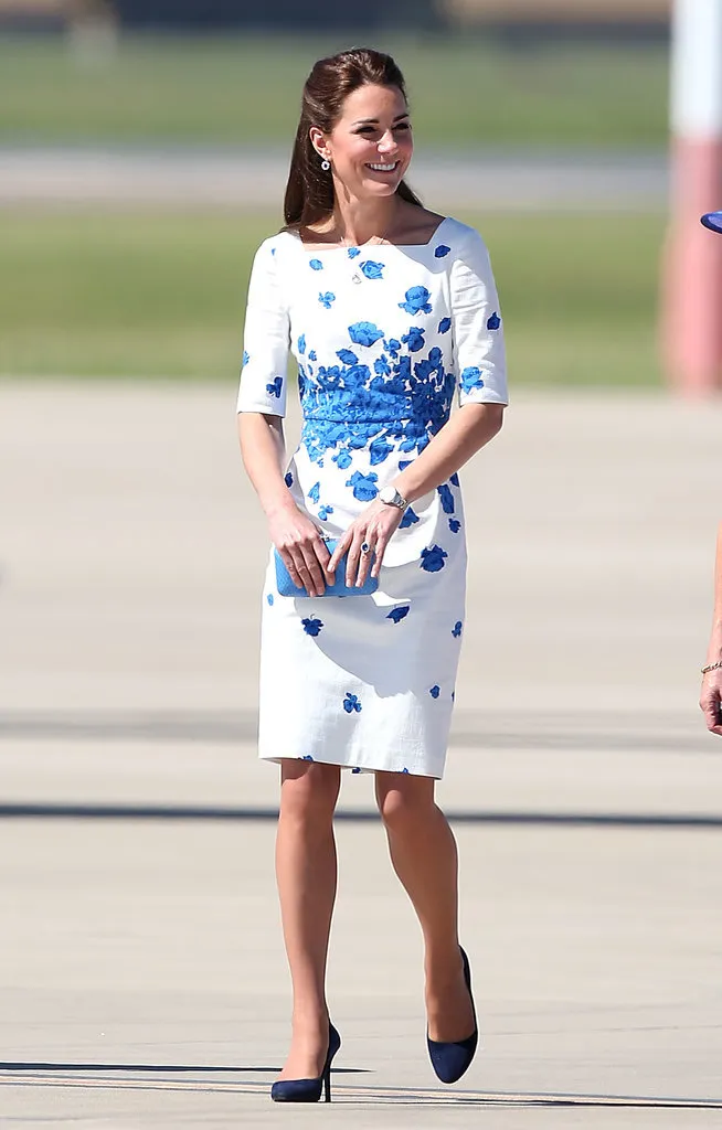 Chọn đồ thanh lịch đến công sở đẹp như công nương Kate Middleton