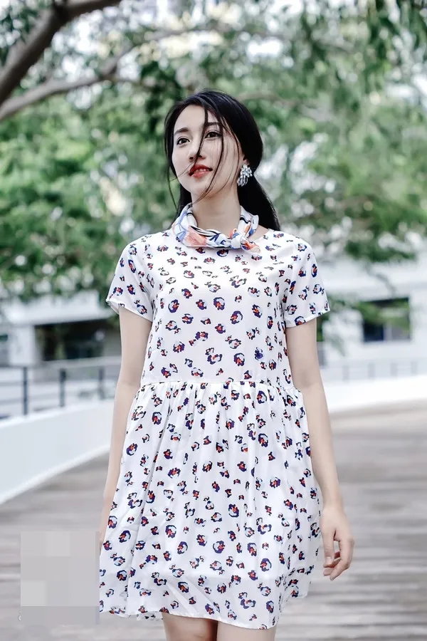 Quý cô 2 miền khoe đủ street style từ bay bổng tới cá tính