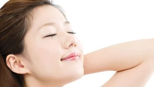 dưỡng da nơi công sở 