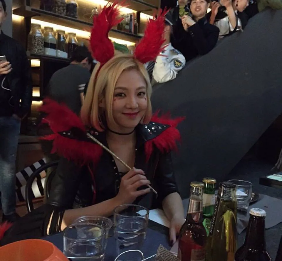 SNSD và dàn sao SM Entertainment tưng bừng mở tiệc Halloween