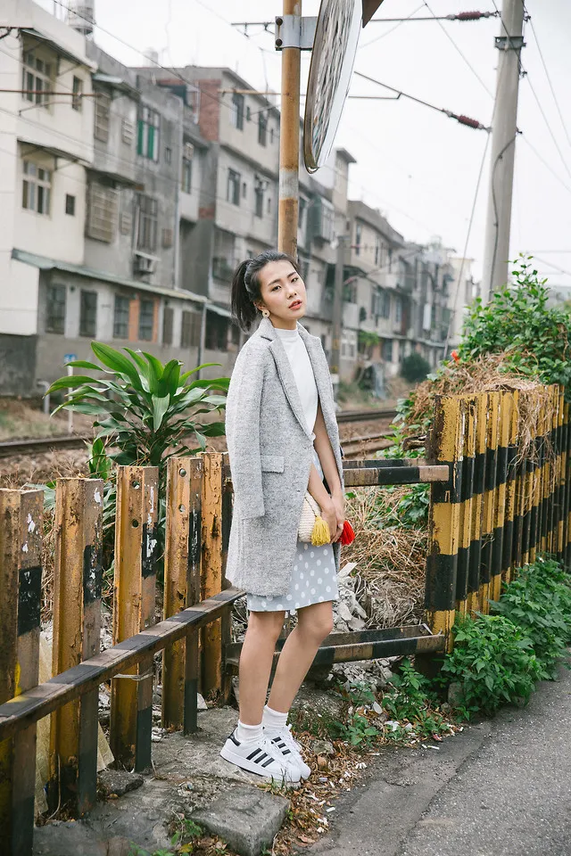 Ngắm Street Style những ngày chớm lạnh của giới trẻ thế giới