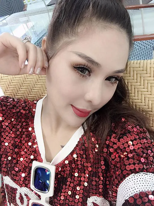 thẩm mỹ 