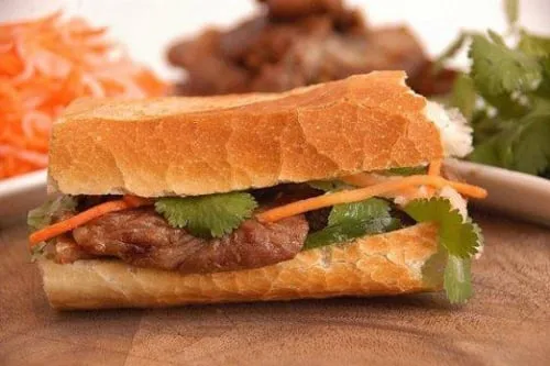 người không nên ăn bánh mì