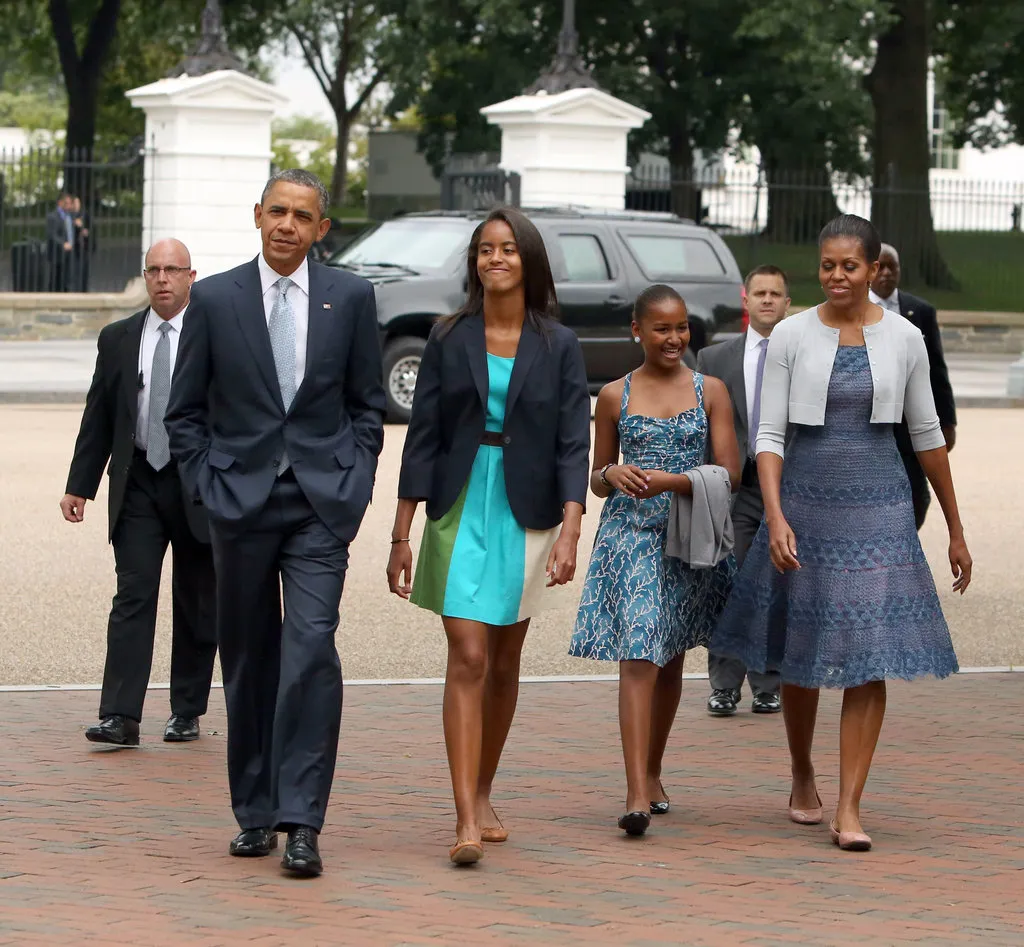 Ngắm gu thời trang cực chất của đại gia đình tổng thống Obama