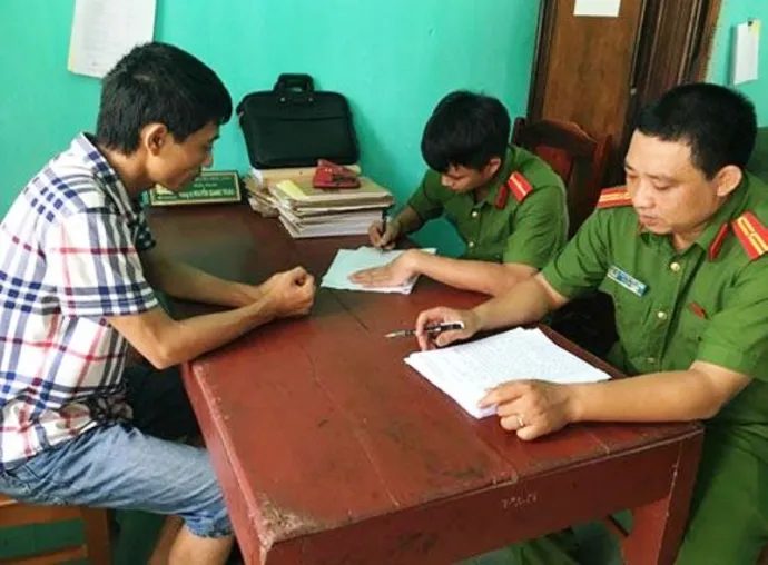 Tin phụ nữ ngày 15/7:Cứu vợ nhảy sông tự tử, hai vợ chồng tử vong