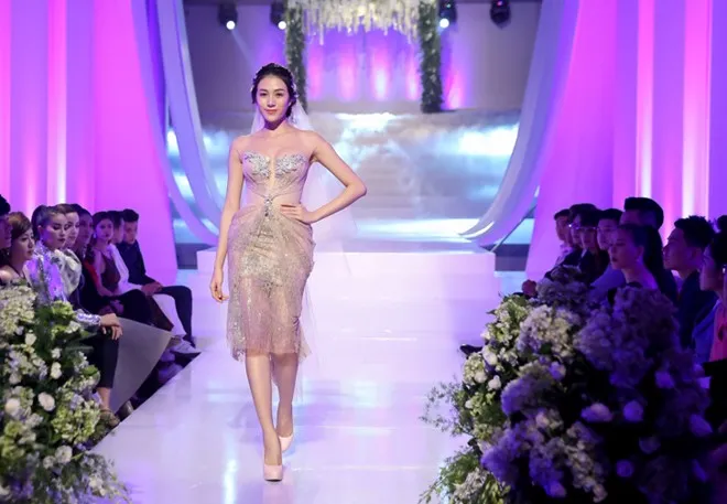 Mai Ngô chê Diệp Linh Châu catwalk như đàn ông mặc váy 8