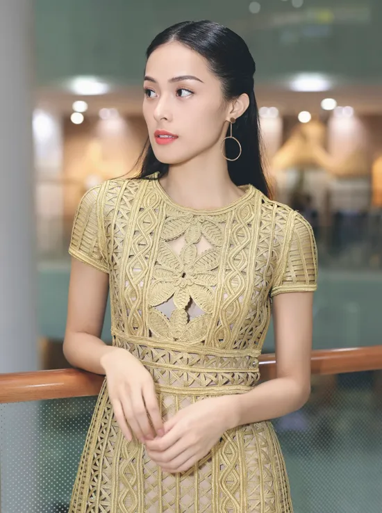 Hạ Vi gây 