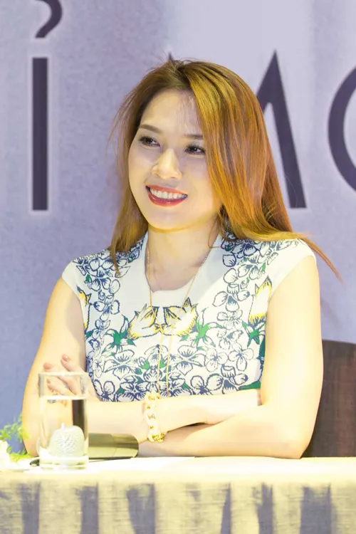 mạo trang điểm 