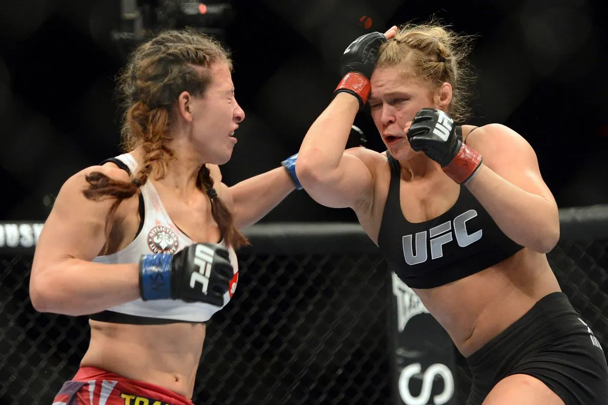 Káº¿t quáº£ hÃ¬nh áº£nh cho ronda rousey fighting