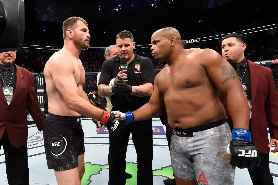 Stipe Miocic và Daniel Cormier đối đầu lần thứ 3 vào chủ nhật tuần này.