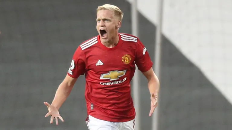 Donny van de Beek vừa gia nhập Manchester United từ Ajax Amsterdam.