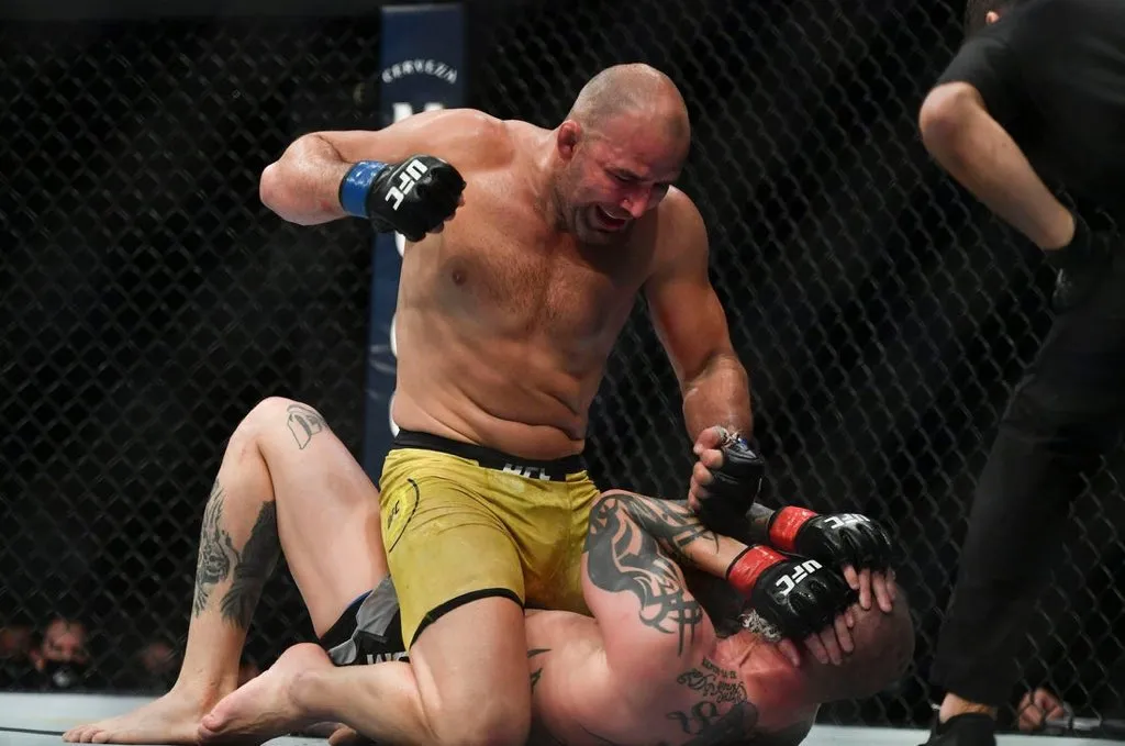 Glover Teixeira muốn có cơ hội trong một cuộc chiến tranh đai.