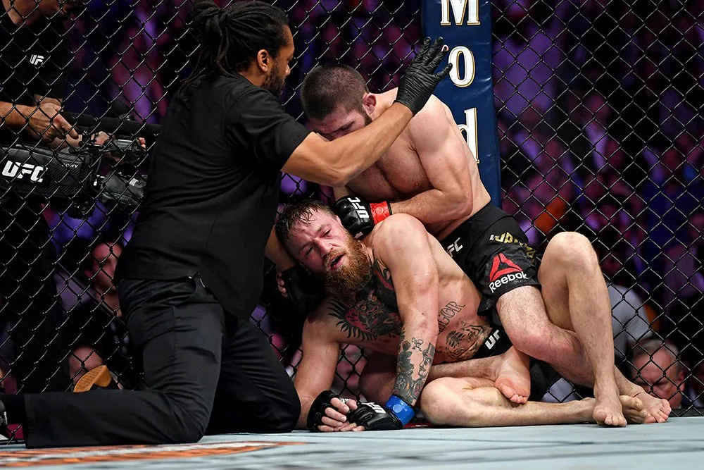 Conor McGregor nhận thất bại trong lần đối đầu với Khabib Nurmagomedov tại UFC 229.