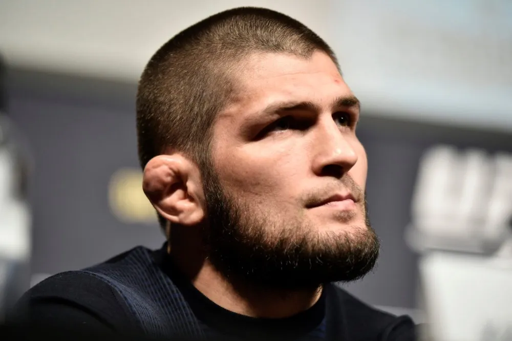 Khabib Nurmagomedov tiết lộ về cuộc gặp gỡ bí mật với Dana White