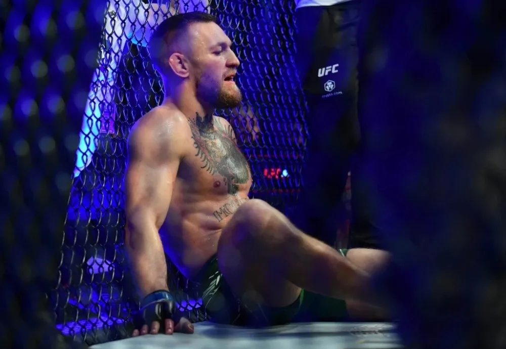 Nhà vô địch UFC Charles Oliveira: Conor McGregor xứng đáng được tung hô