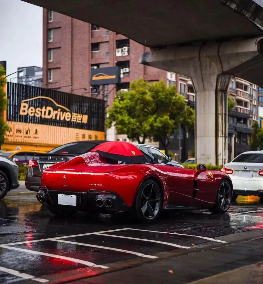 ferrari-xe-mui-tran-phai-cam-du-che (5)