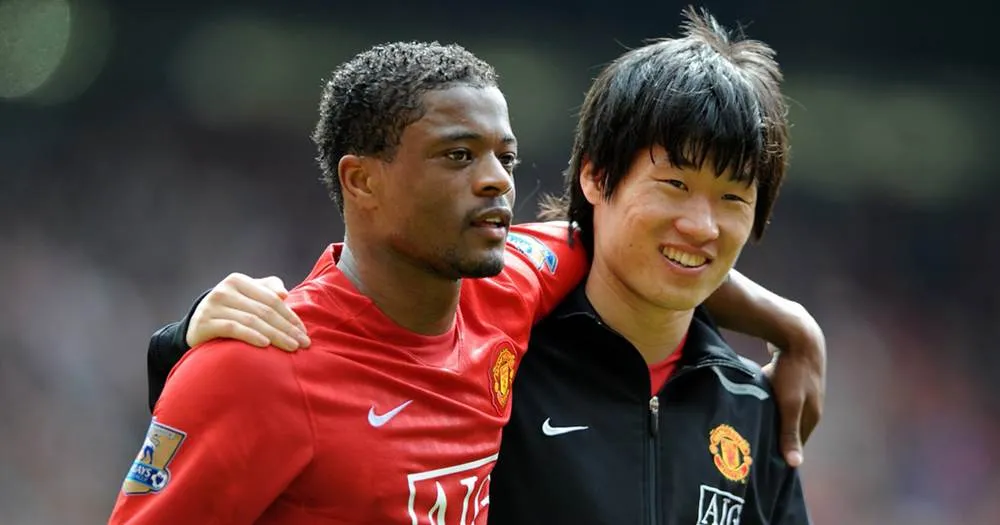Nhìn lại ngày Park Ji-sung 'bỏ túi' Pirlo ở C1 - Bóng Đá