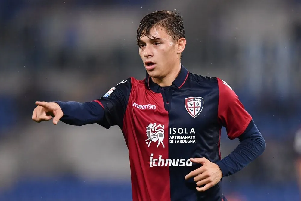 Maurizio Sarri urges Chelsea to sign Cagliari midfielder Nicolo Barella    - Bóng Đá