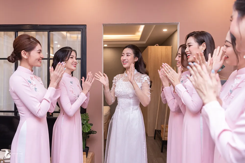 ĐÁM HỎI ĐỖ MỸ LIĐÁM HỎI ĐỖ MỸ LI