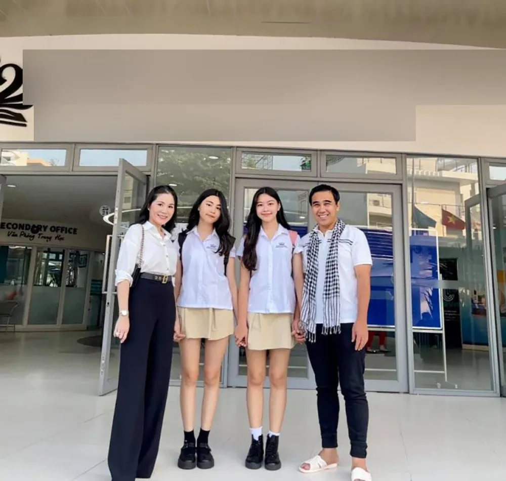 con-gai-quyen-linh-tin-vui-7