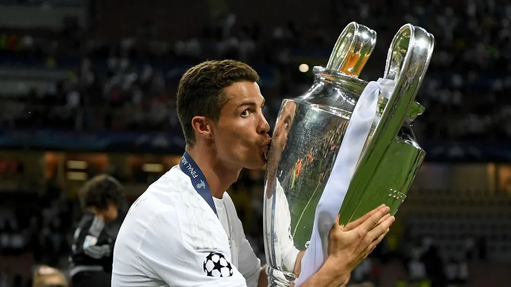 10 kỷ lục có thể bị phá vỡ bởi Ronaldo sau khi anh chuyển đến Juve - Bóng Đá