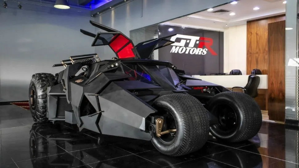 Siêu xe Batmobile xevathethao.vn