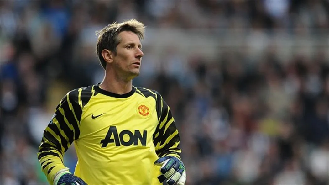 van der sar could join liverpool - Bóng Đá