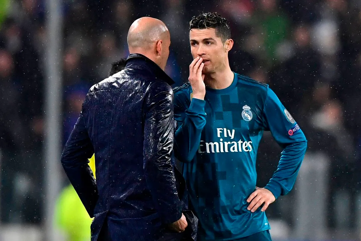 Khen Ronaldo, nhưng Zidane không quên phần còn lại - Bóng Đá