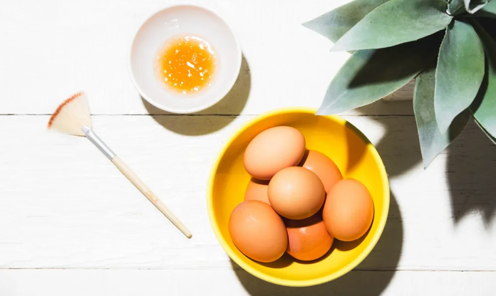 chriselle_lim_7_ways_to_use_an_egg-honey