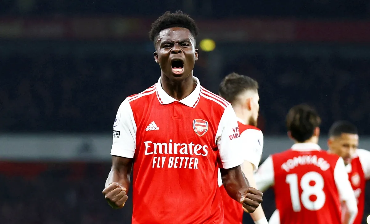 Saka là viên gạch để Arsenal xây chắc tương lai - Bóng Đá