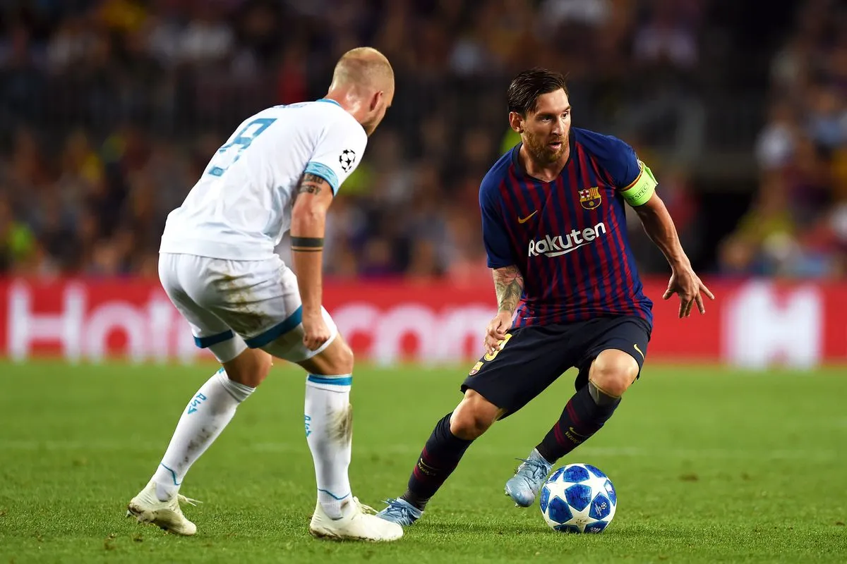 Messi thêm một lần tỏa sáng, Rakitic 