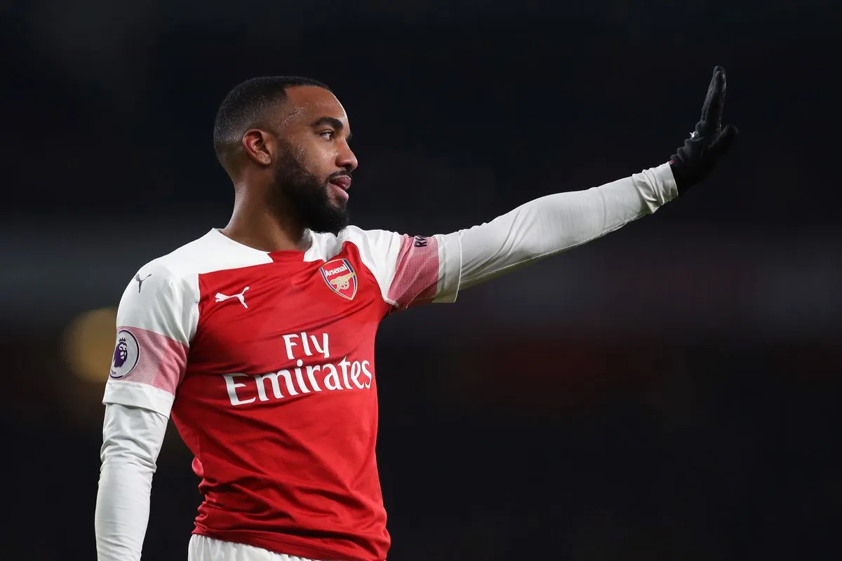 Arsenal star Alexandre Lacazette reveals difference under Unai Emery to Arsene Wenger - Bóng Đá