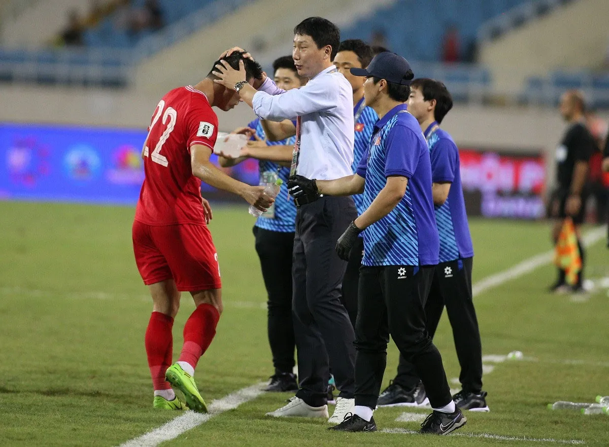 tuyen-viet-nam-co-su-thay-doi-an-tuong-duoi-thoi-hlv-kim-sang-sik-2