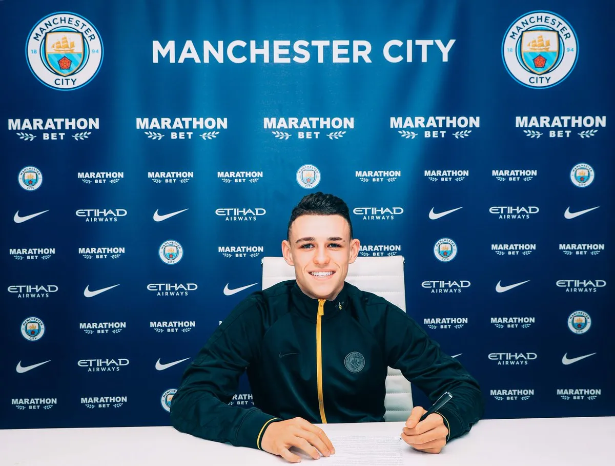 Man City ký Foden - Bóng Đá