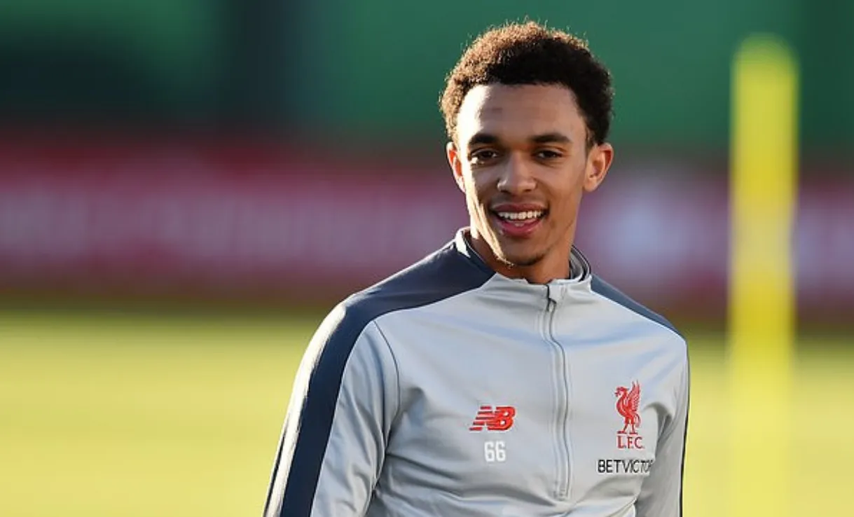 Huyền thoại Cafu lên tiếng chỉ bảo sao trẻ Liverpool  - Bóng Đá