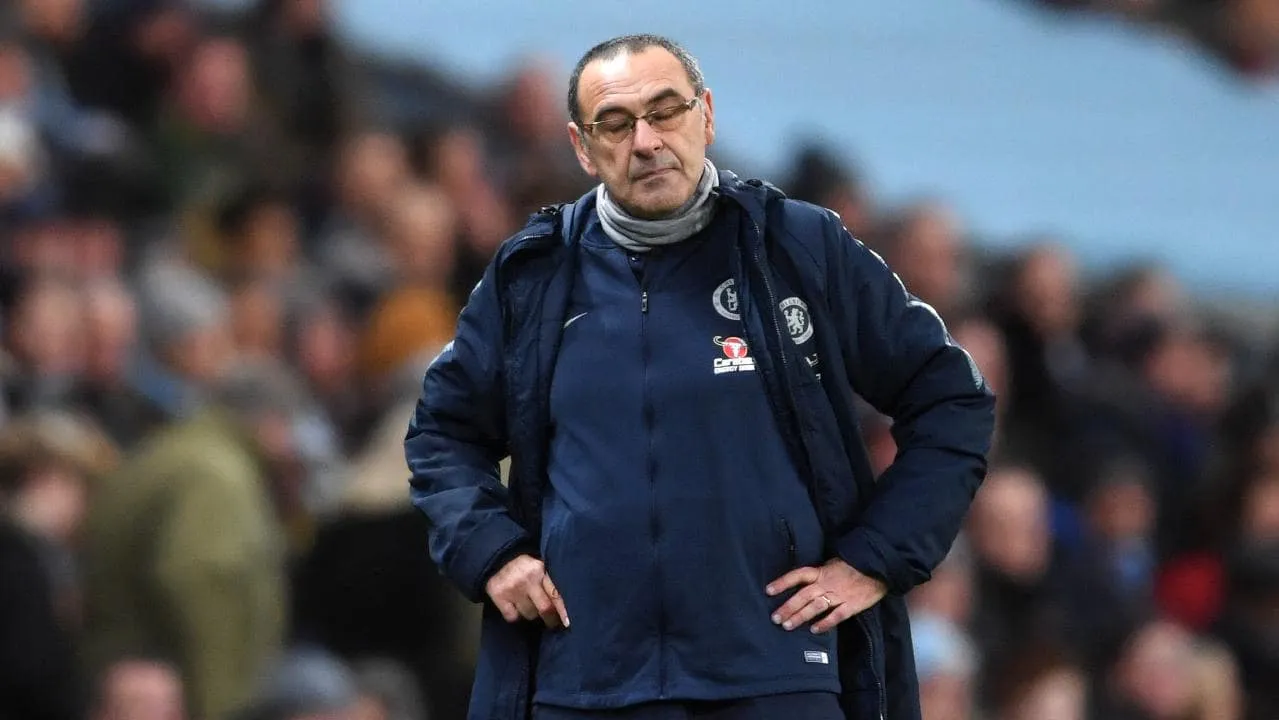 Người Chelsea đòi sa thải Sarri vì hai cái tên - Bóng Đá