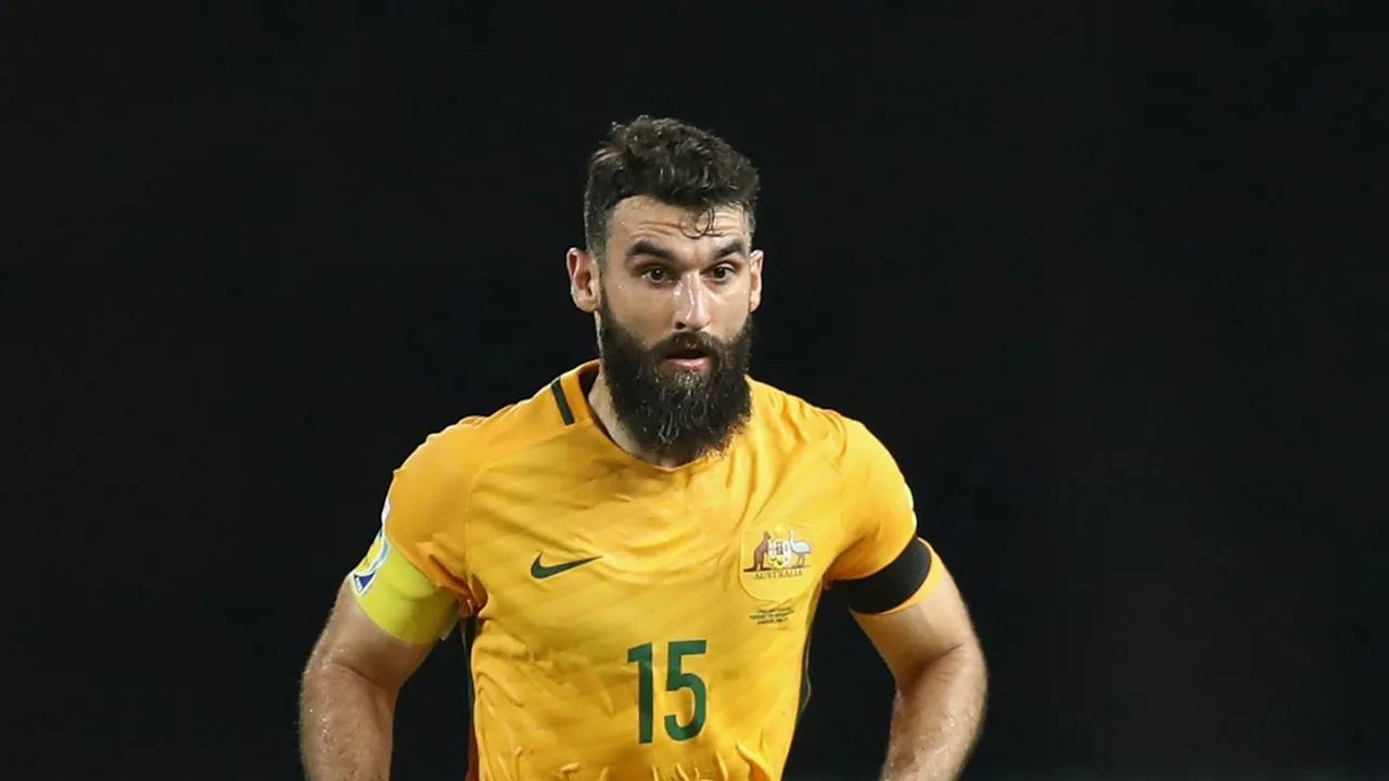 Mile Jedinak ca ngợi 'nỗ lực tột cùng' của Australia trước Pháp - Bóng Đá