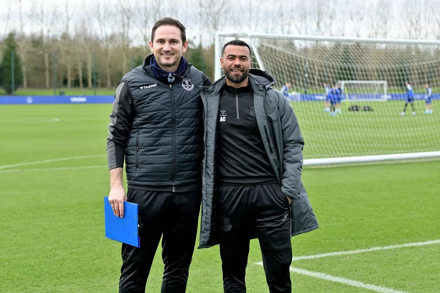 COLE JOINS EVERTON COACHING TEAM - Bóng Đá