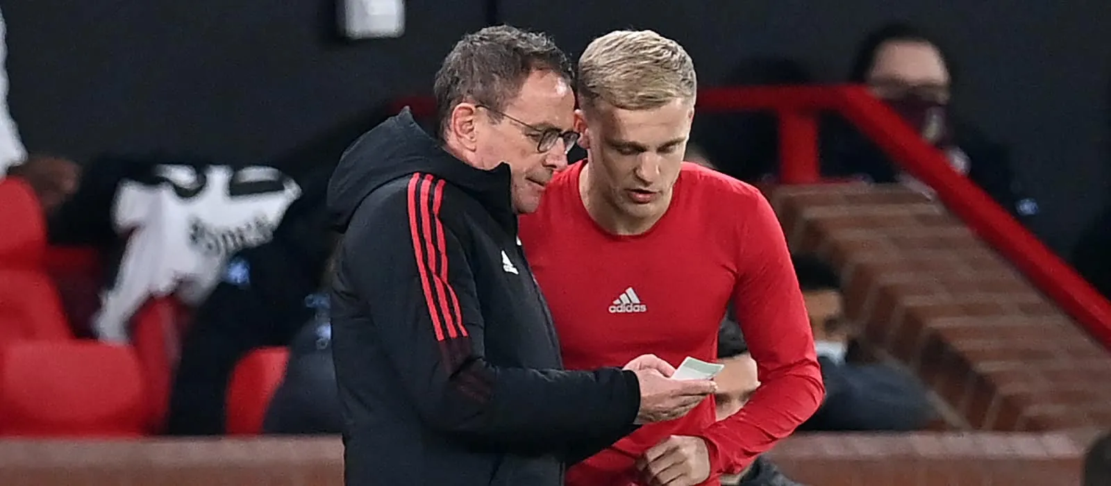 Ralf Rangnick explains how Donny van de Beek helped Manchester United's tactical change vs Aston Villa - Bóng Đá