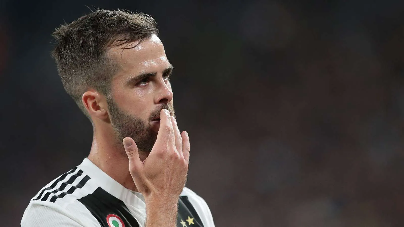 Pjanic xác nhận sự quan tâm từ Man Utd - Bóng Đá