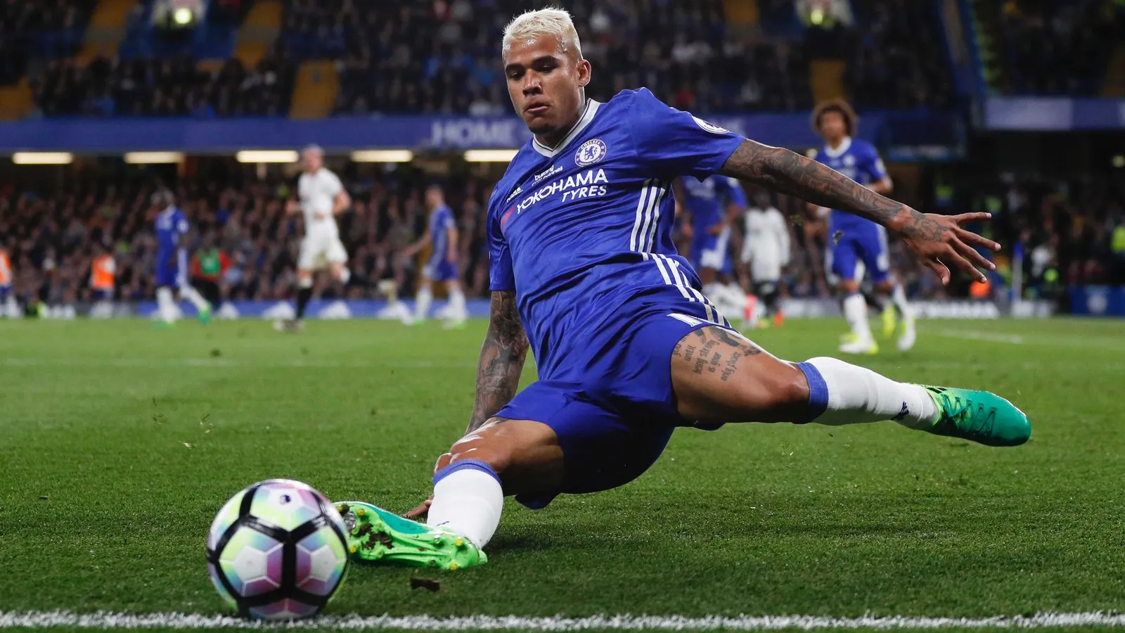 Chelsea bán Kenedy 30 triệu bảng - Bóng Đá